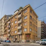Carla 15 Minuti Dal Centro